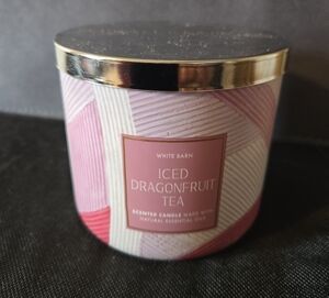 New Bed Bath & Beyond Iced Dragonfruit Tea Candle - Pink and White